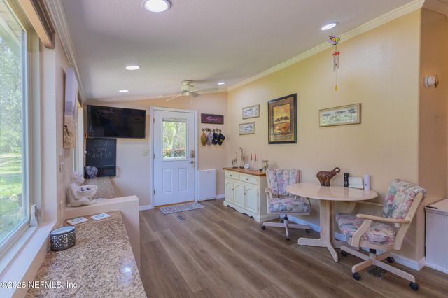 185 KINGFISH Road, Pomona Park, FL 32181