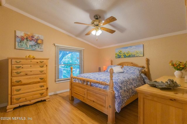 185 KINGFISH Road, Pomona Park, FL 32181