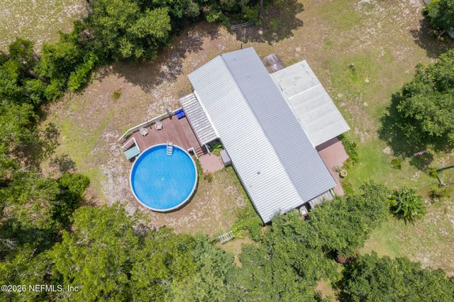 185 KINGFISH Road, Pomona Park, FL 32181