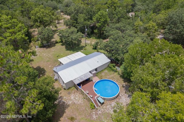 185 KINGFISH Road, Pomona Park, FL 32181