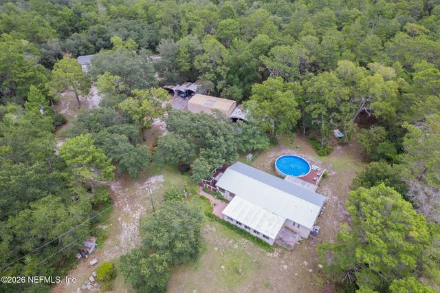 185 KINGFISH Road, Pomona Park, FL 32181