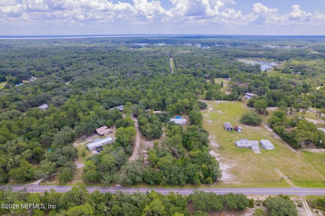 185 KINGFISH Road, Pomona Park, FL 32181