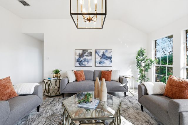 833 Tealwood Circle, Flower Mound, TX 75028