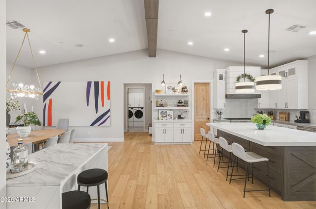 5302 N 68TH Place, Paradise Valley, AZ 85253