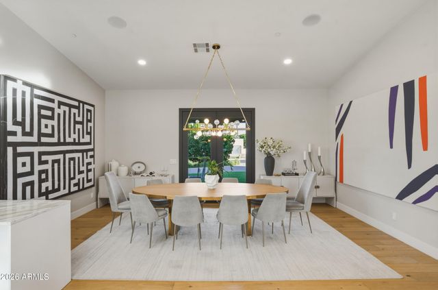 5302 N 68TH Place, Paradise Valley, AZ 85253