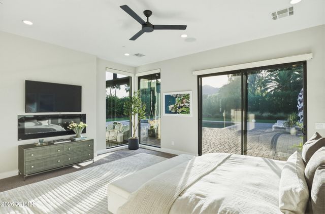 5302 N 68TH Place, Paradise Valley, AZ 85253