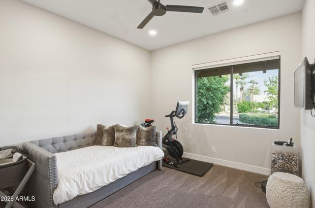 5302 N 68TH Place, Paradise Valley, AZ 85253