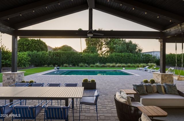 5302 N 68TH Place, Paradise Valley, AZ 85253