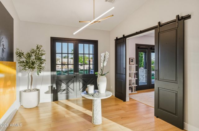 5302 N 68TH Place, Paradise Valley, AZ 85253