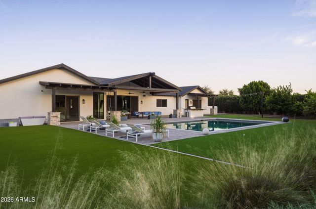 5302 N 68TH Place, Paradise Valley, AZ 85253