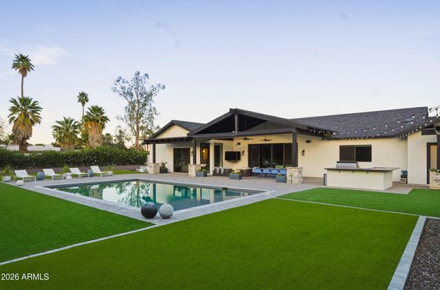 5302 N 68TH Place, Paradise Valley, AZ 85253