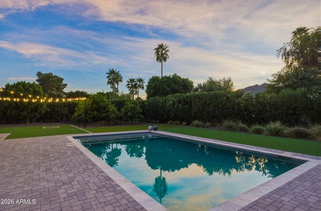 5302 N 68TH Place, Paradise Valley, AZ 85253