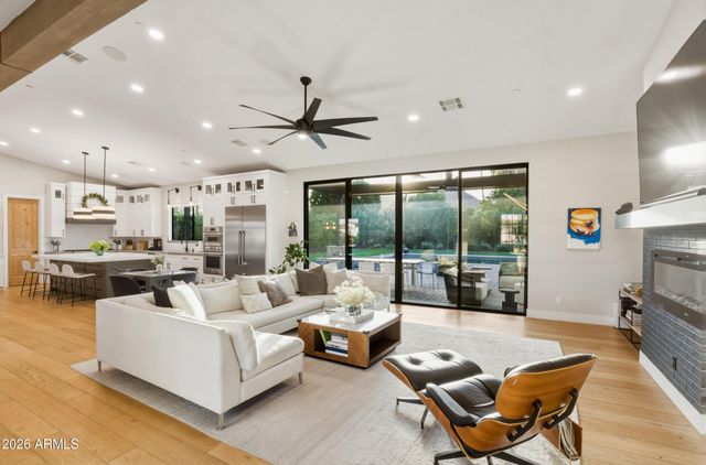 5302 N 68TH Place, Paradise Valley, AZ 85253