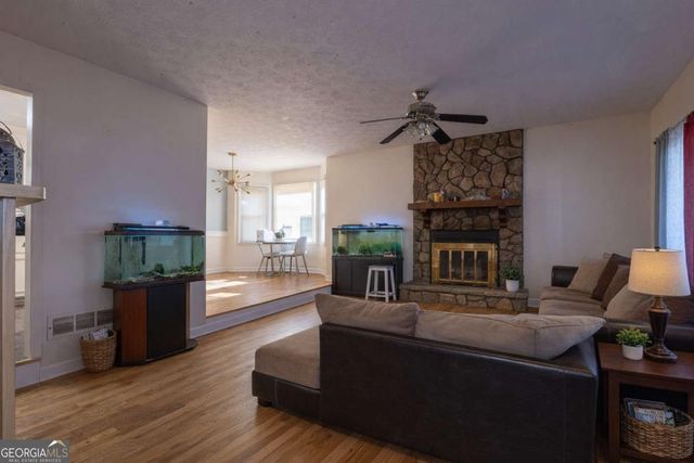 6280 New Mill Trail, Acworth, GA 30102