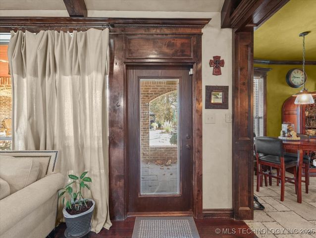 555 White Chimney, Stuart, OK 74570