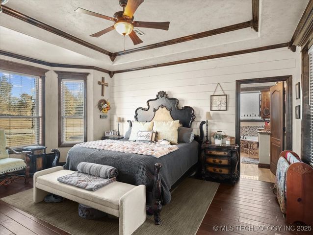 555 White Chimney, Stuart, OK 74570