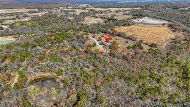 555 White Chimney, Stuart, OK 74570