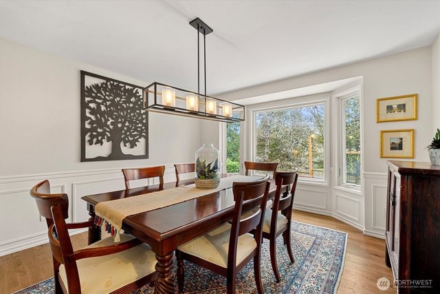 2524 225th Place NE, Sammamish, WA 98074