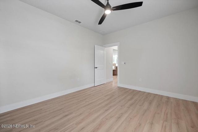4524 PINEWOOD Avenue, Jacksonville, FL 32207