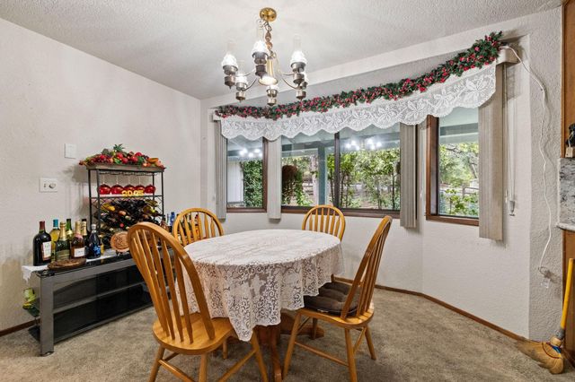 22698 Robin Hood Dr, Twain Harte, CA 95383