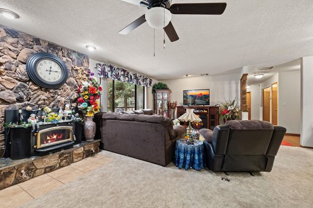 22698 Robin Hood Dr, Twain Harte, CA 95383