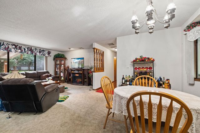 22698 Robin Hood Dr, Twain Harte, CA 95383