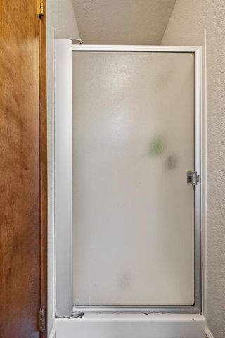 22698 Robin Hood Dr, Twain Harte, CA 95383