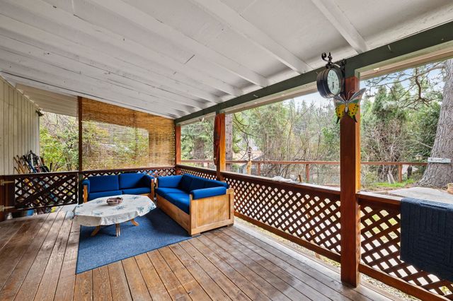 22698 Robin Hood Dr, Twain Harte, CA 95383