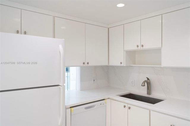 13155 Ixora Court 310, North Miami, FL 33181