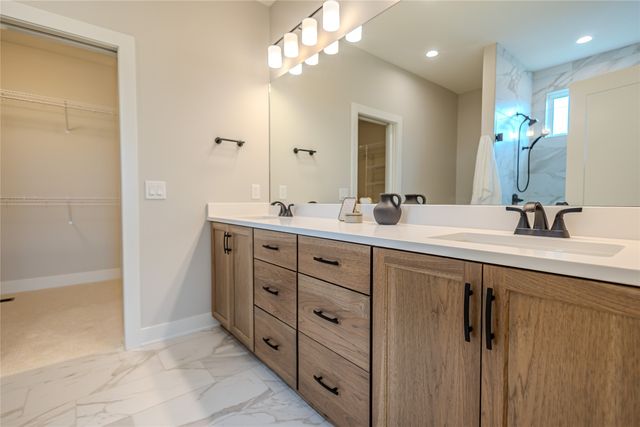 370 NW Ryder Drive, Waukee, IA 50263