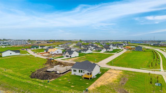 370 NW Ryder Drive, Waukee, IA 50263