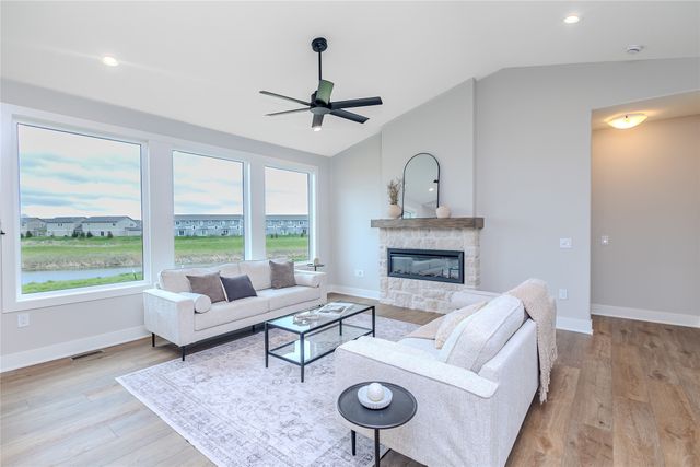 370 NW Ryder Drive, Waukee, IA 50263