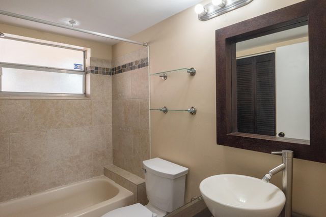 3031 Holiday Springs Boulevard 201-7, Margate, FL 33063