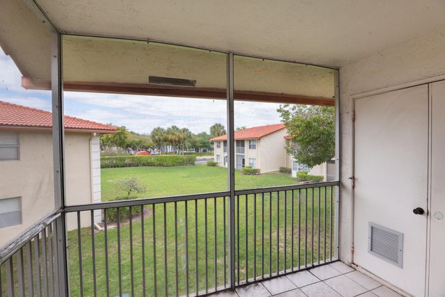 3031 Holiday Springs Boulevard 201-7, Margate, FL 33063