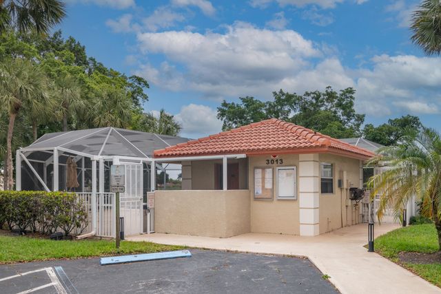 3031 Holiday Springs Boulevard 201-7, Margate, FL 33063