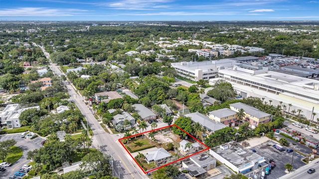 11 SW 11th Avenue, Fort Lauderdale, FL 33312