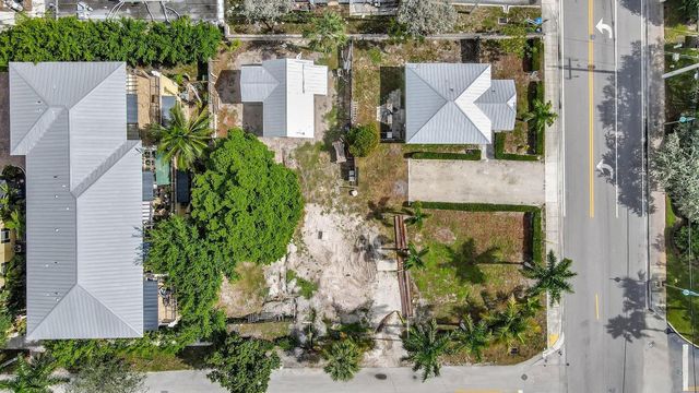 11 SW 11th Avenue, Fort Lauderdale, FL 33312