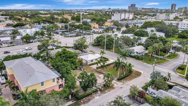 11 SW 11th Avenue, Fort Lauderdale, FL 33312