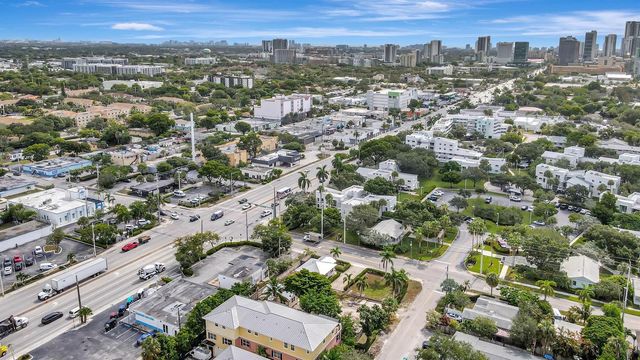 11 SW 11th Avenue, Fort Lauderdale, FL 33312