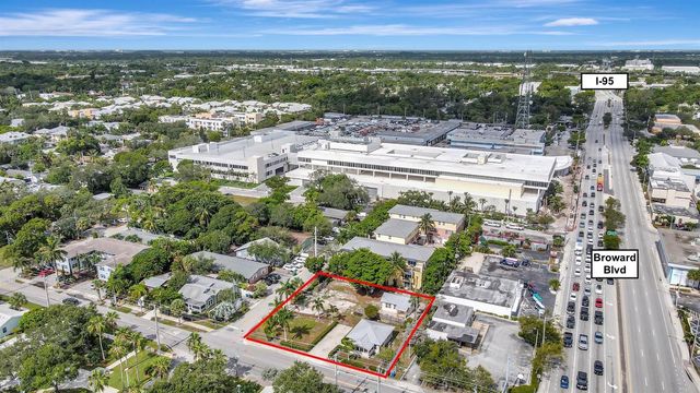 11 SW 11th Avenue, Fort Lauderdale, FL 33312