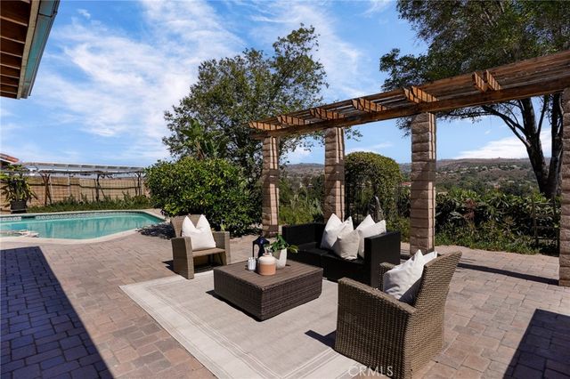 19879 Vista Hermosa, Walnut, CA 91789