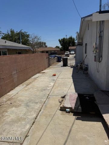 45529 Sancroft Avenue, Lancaster, CA 93535