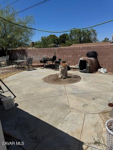 45529 Sancroft Avenue, Lancaster, CA 93535