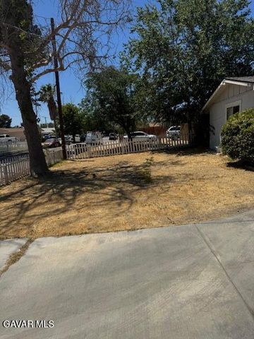 45529 Sancroft Avenue, Lancaster, CA 93535