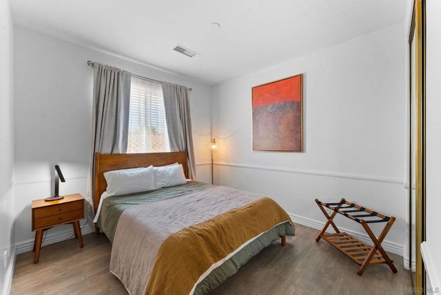 1550 Morenci St, San Diego, CA 92110