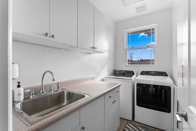 1550 Morenci St, San Diego, CA 92110