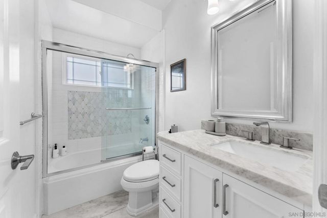 1550 Morenci St, San Diego, CA 92110