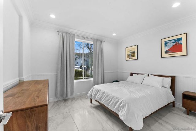 1550 Morenci St, San Diego, CA 92110