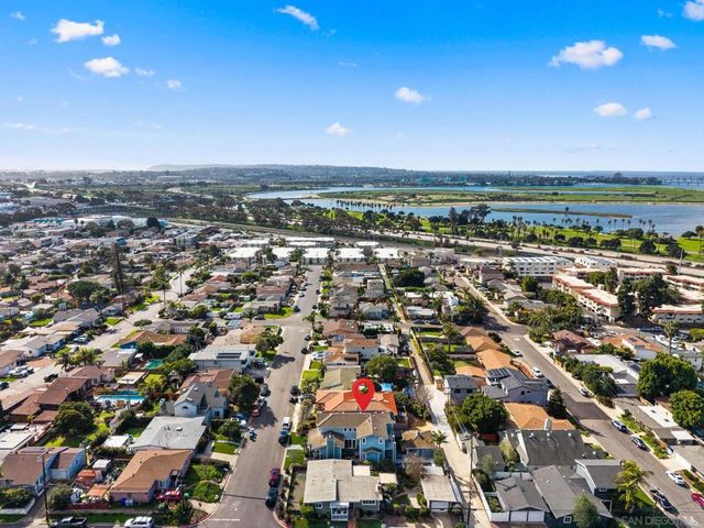 1550 Morenci St, San Diego, CA 92110