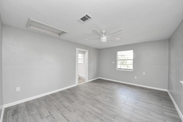 1047 Old Varley Lane, Sheridan, TX 78962